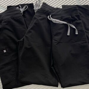 Figs scrub pants 3 pair small tall black